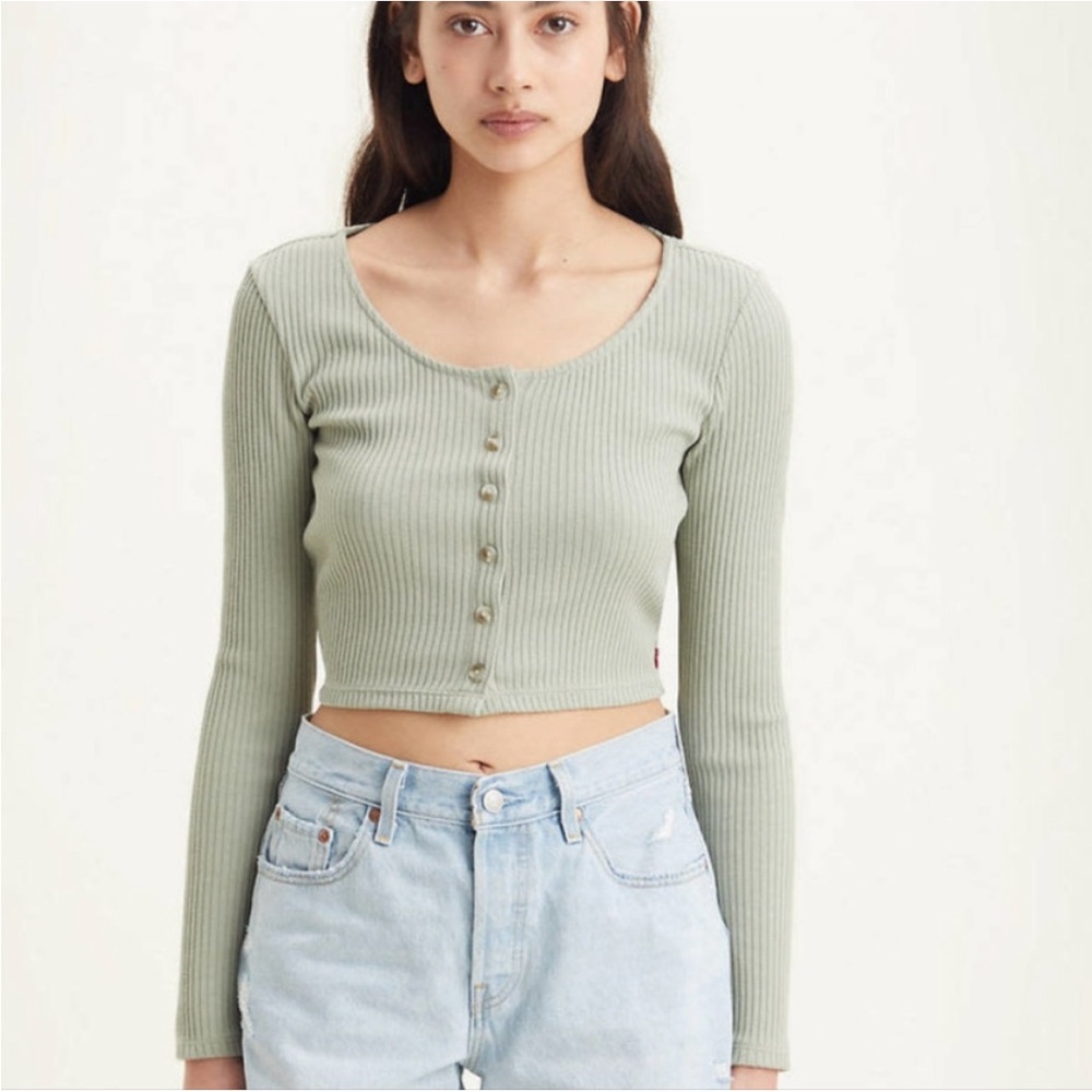 Sage green Levi’s top